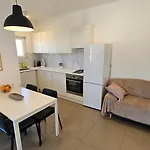 Apartment Sky Close To With Restaurant