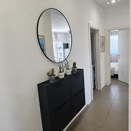 Appartement Near The For 4