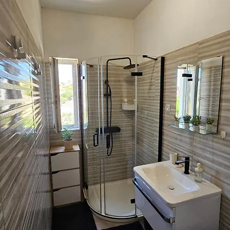 Near The For 4 * Brodarica (Sibenik-Knin)