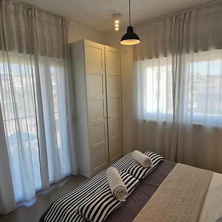 Whitehouse Sky - Close To With Restaurant アパート *