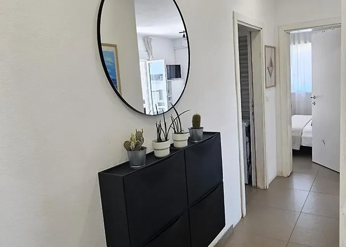 Appartement Near The For 4