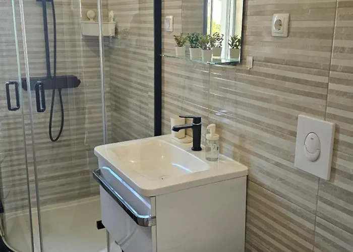 Apartman Brodarica Apartments Sky Close To Beach With Restaurant *