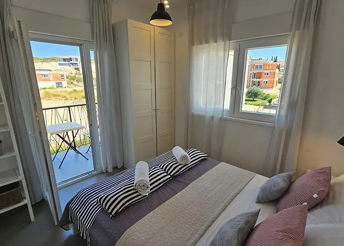 Apartman Brodarica Apartments Sky Close To Beach With Restaurant Brodarica