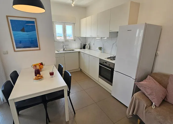 Brodarica Apartments Sky Close To Beach With Restaurant Brodarica